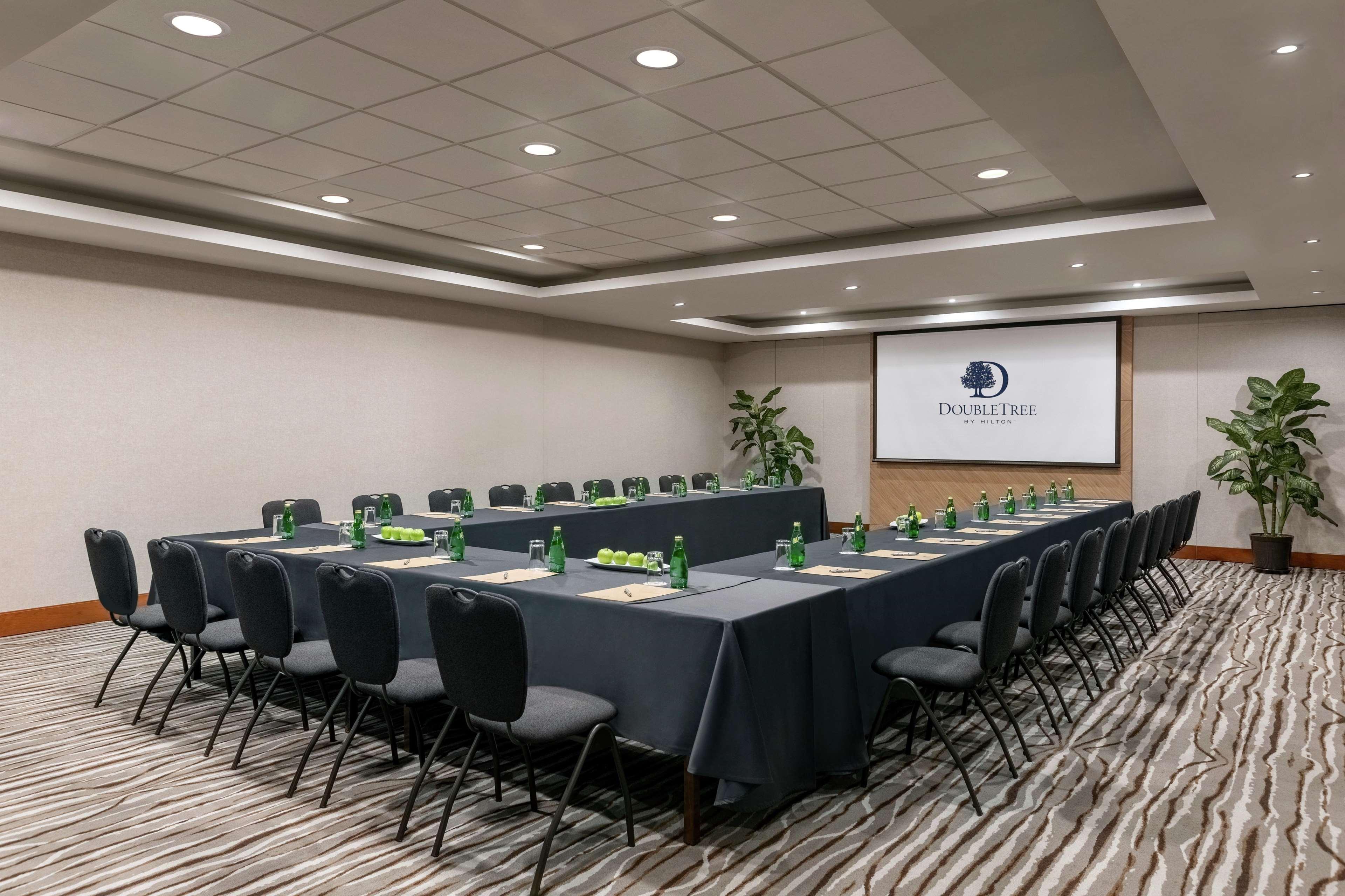 Doubletree By Hilton Lima Miraflores El Pardo Exterior photo