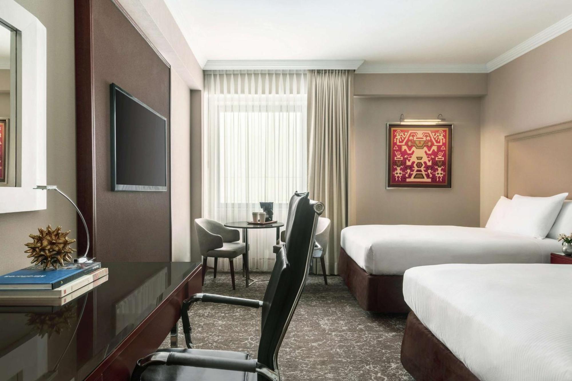 Doubletree By Hilton Lima Miraflores El Pardo Exterior photo